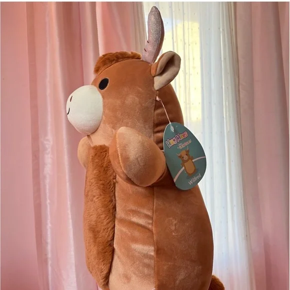 14” Wilfred the highland Cow Hug me Squishmallows NWT